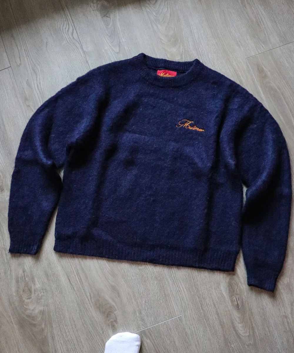 Navy cropped Mutimer knitwear laid flat — Fishgoo Netherlands clothing haul